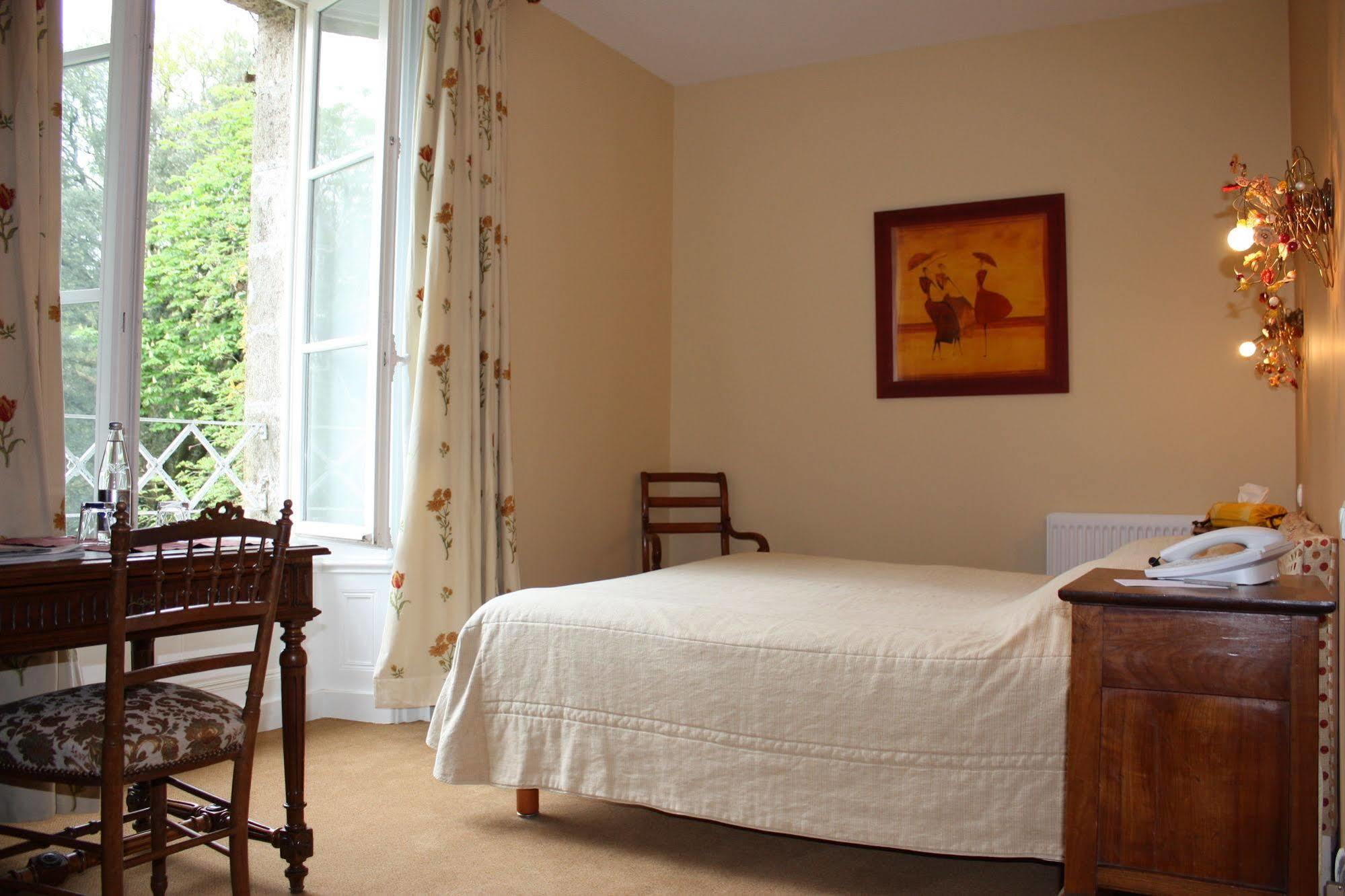 Hotel Domaine De Bodeuc Nivillac Esterno foto