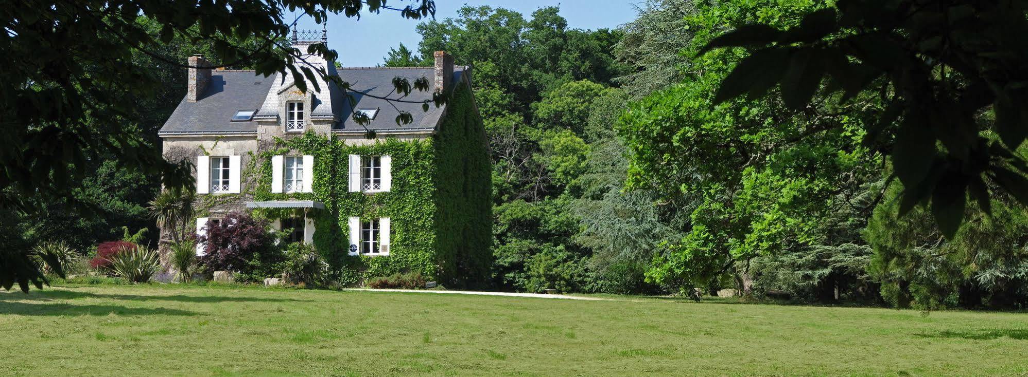 Hotel Domaine De Bodeuc Nivillac Esterno foto
