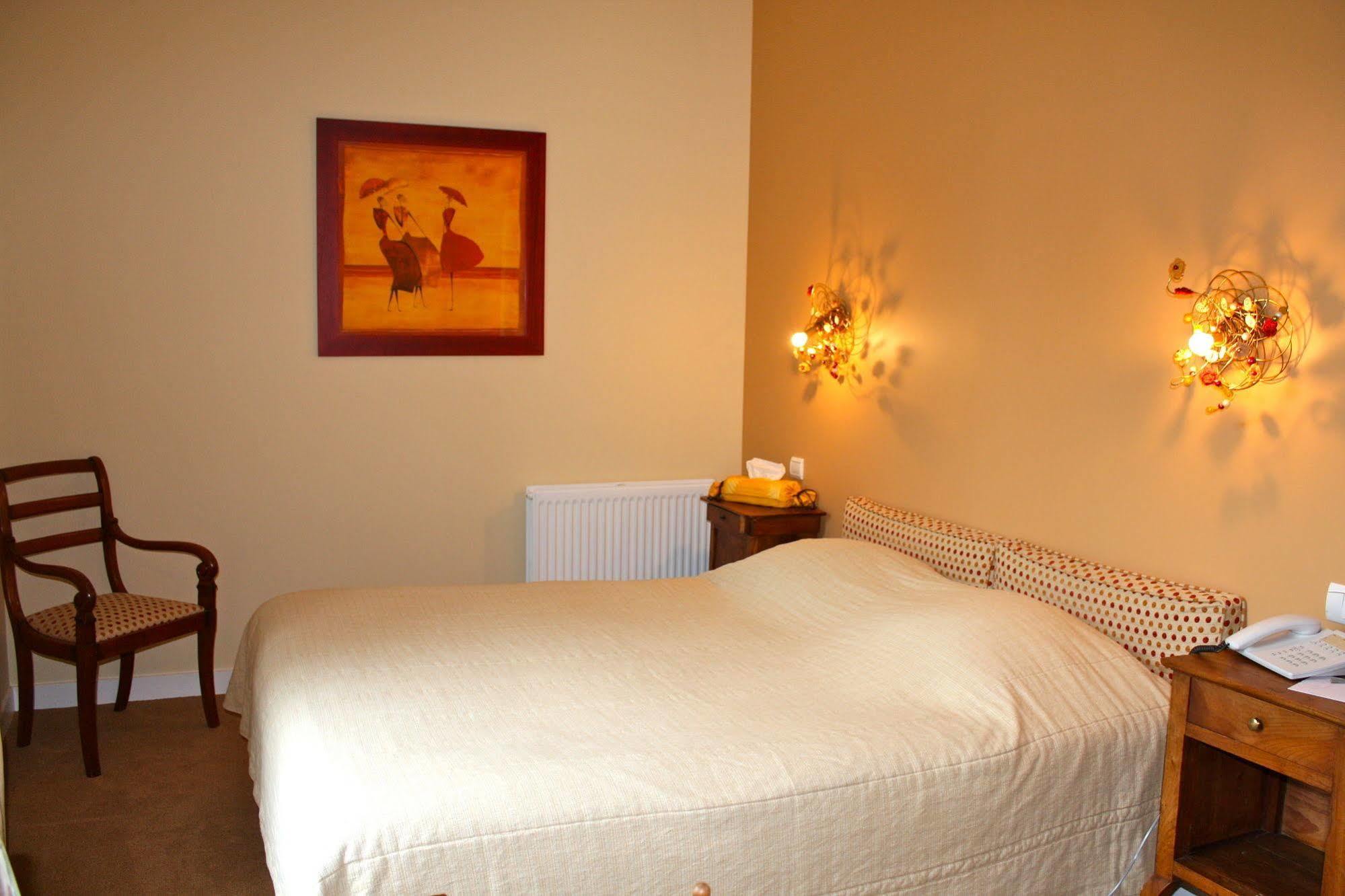 Hotel Domaine De Bodeuc Nivillac Esterno foto