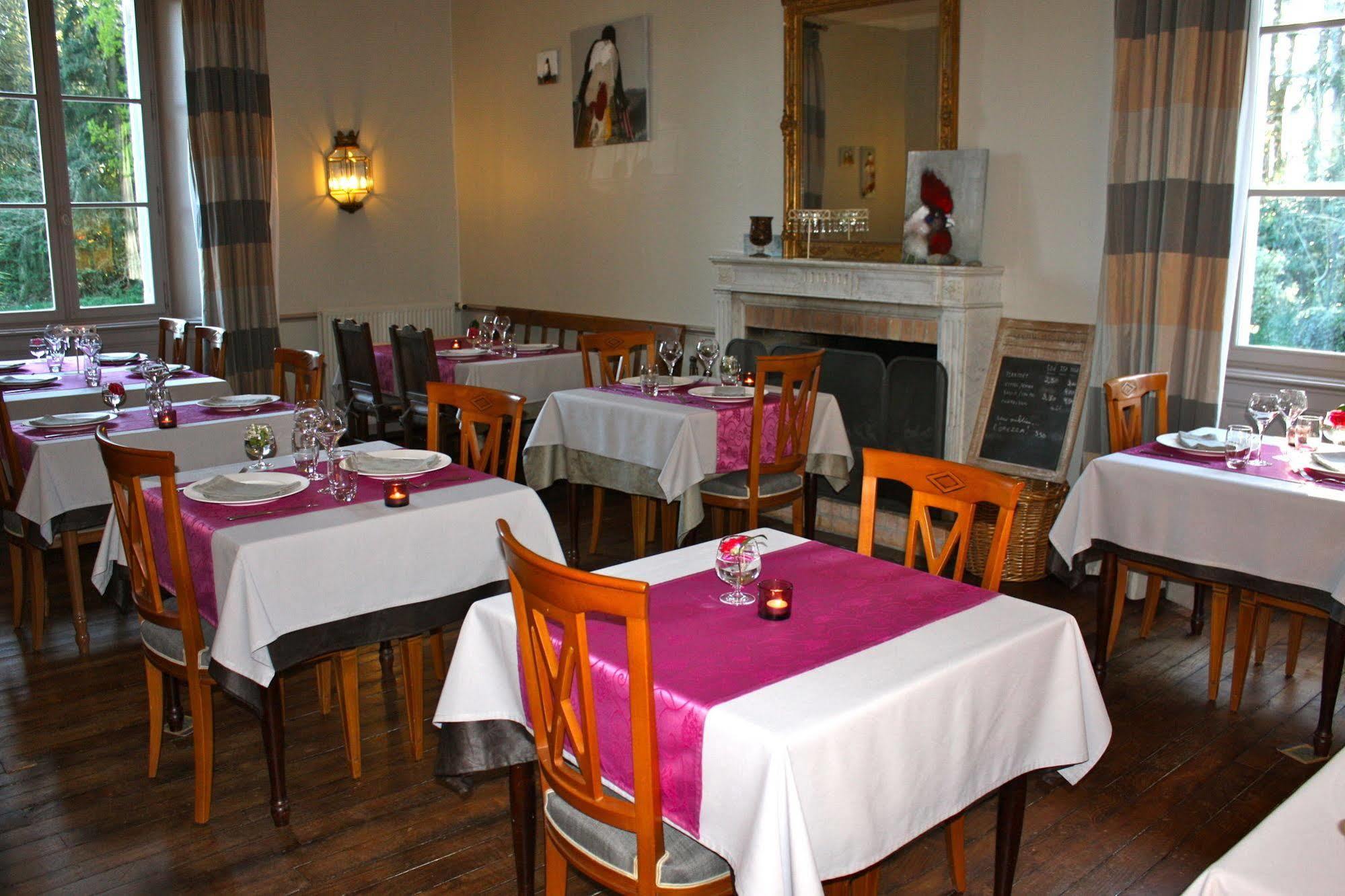 Hotel Domaine De Bodeuc Nivillac Esterno foto